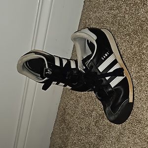 Adidas | Samoa Black Sneakers sz 3